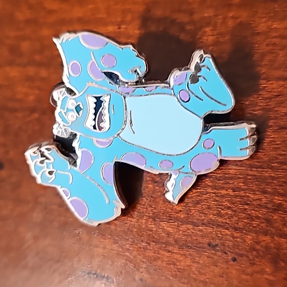 Disney Parks Collectible Pin